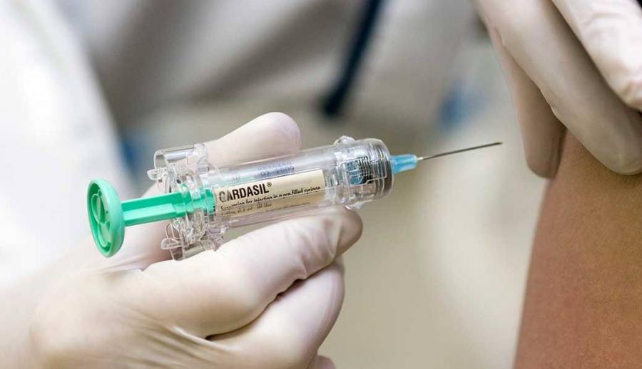 Вакцина против вируса папилломы человека будет в Европе использоваться и для мальчиков